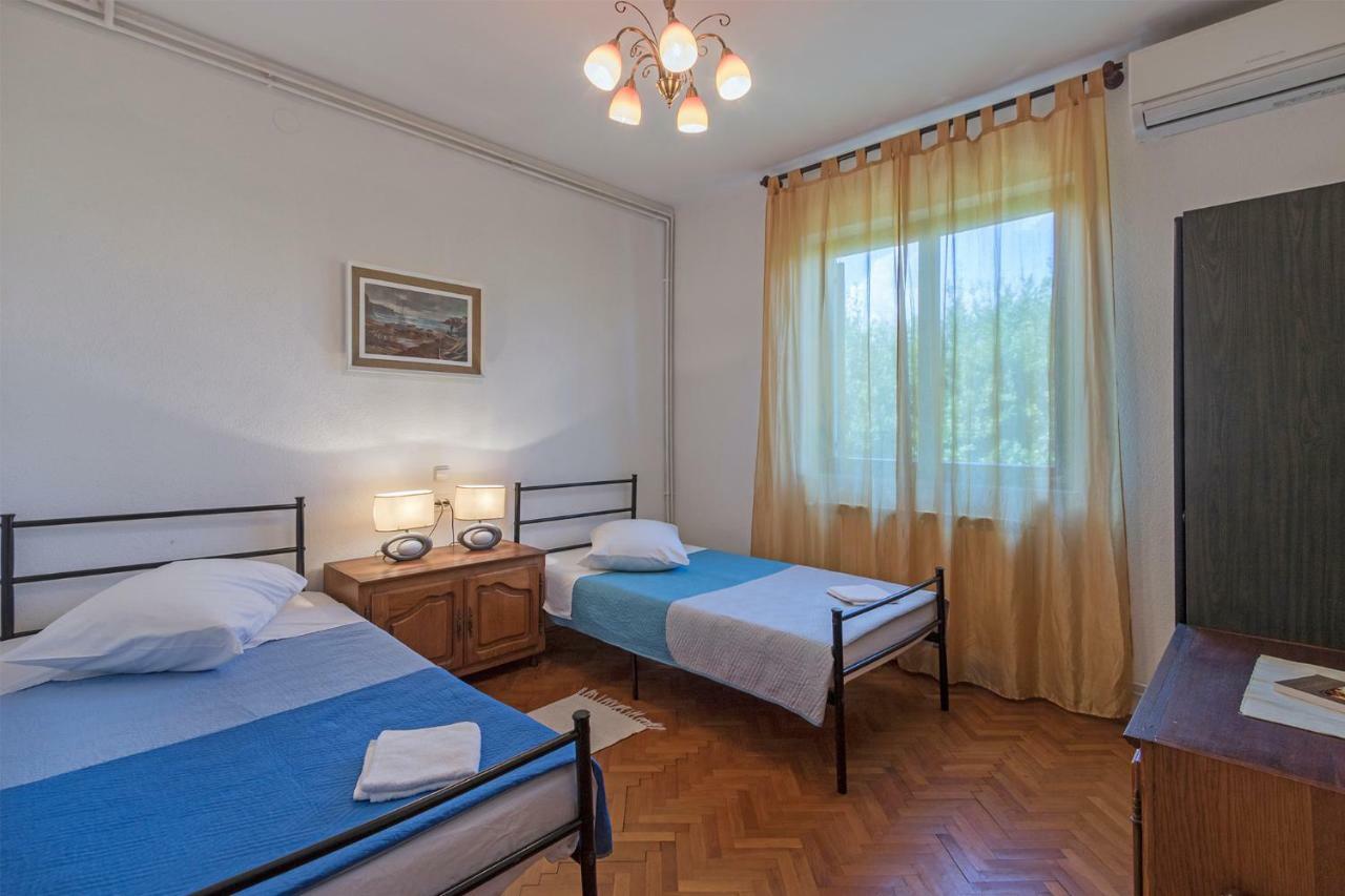 Vila Lokvanj Лижнян Екстер'єр фото